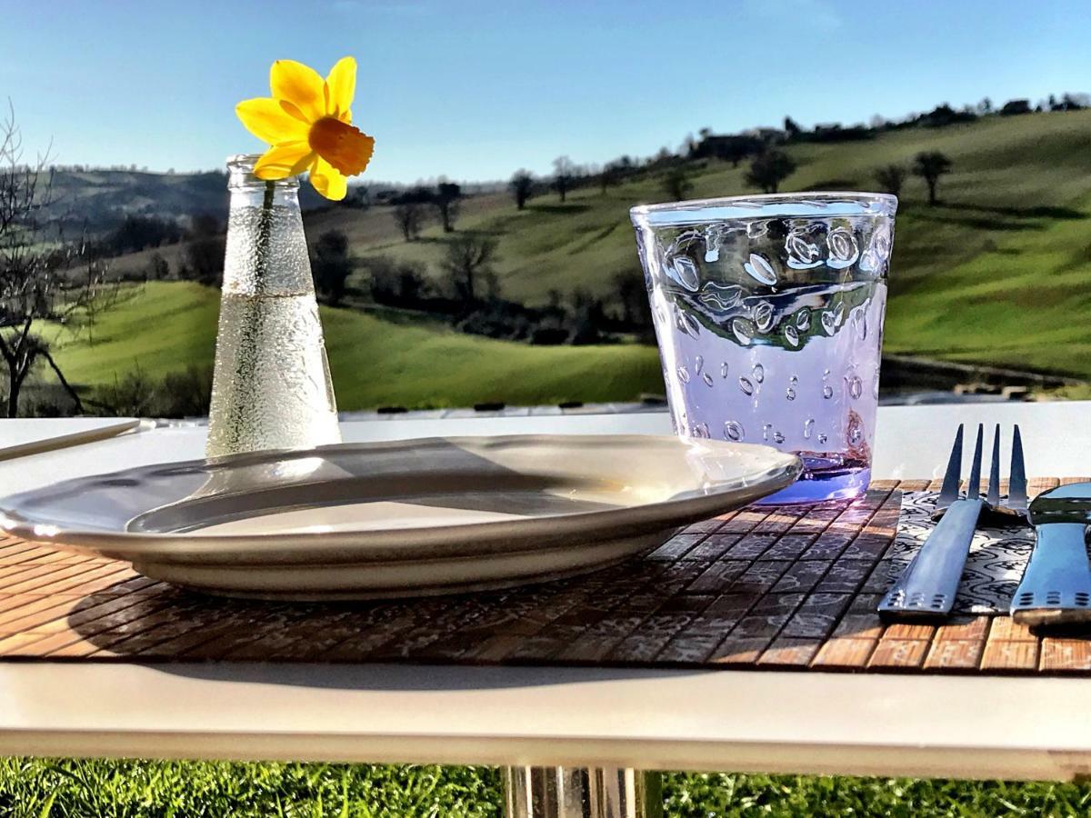 톨렌티노 Casale Delle Rondini B&B 외부 사진